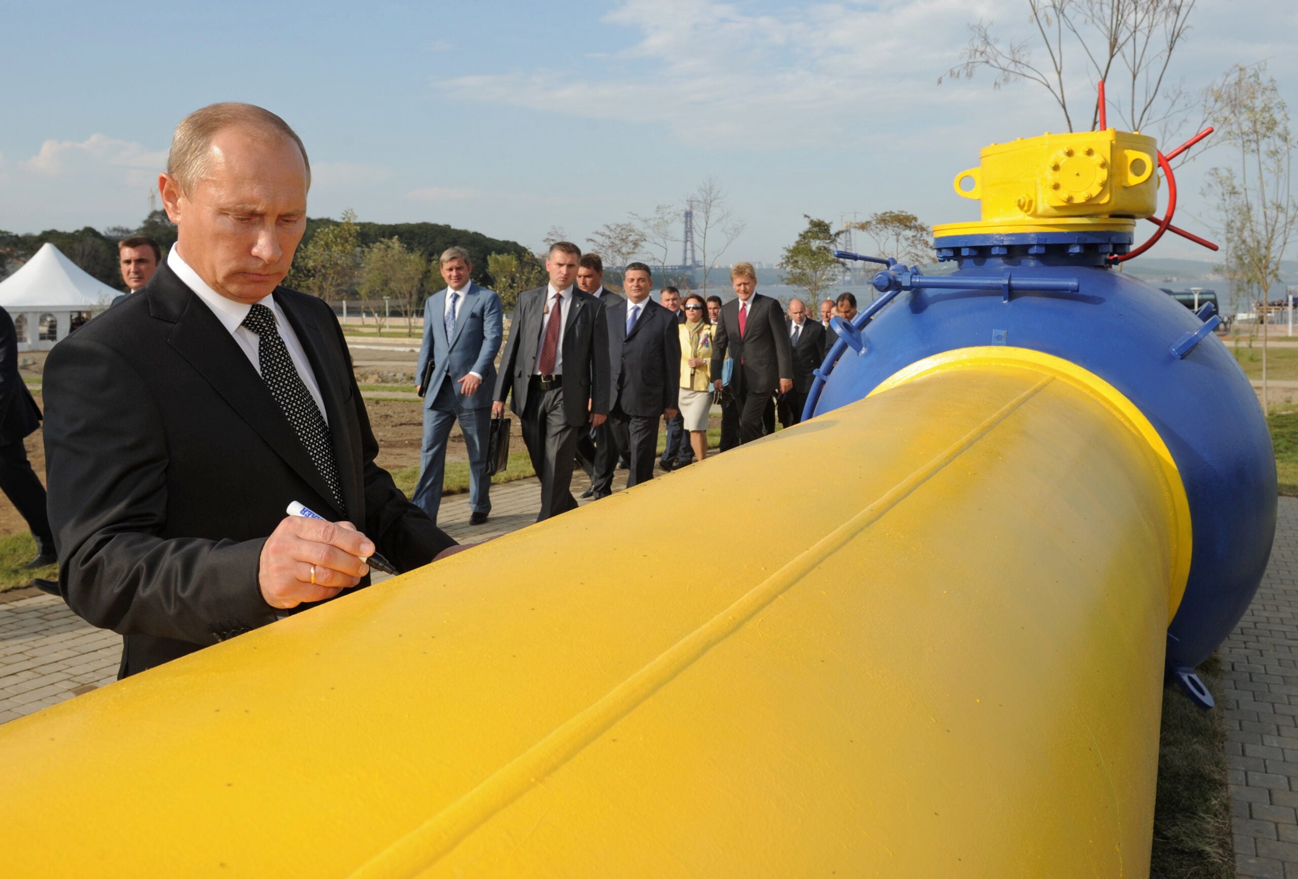 Will Russia fully engage with the geopolitics of clean energy?