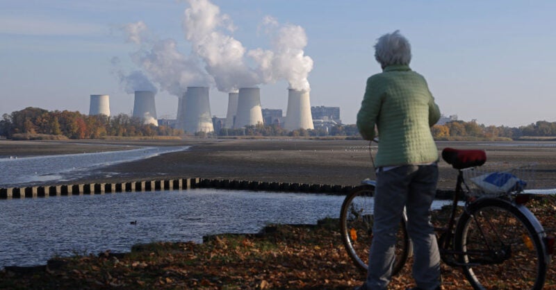 Should we be worried about coal's resurgence? - Vimarsana News