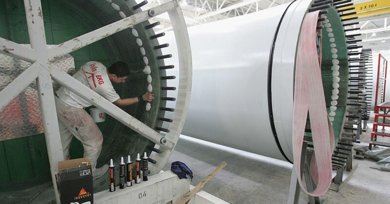 How can a wind turbine factory still be closing in Europe in 2022? - Vimarsana News