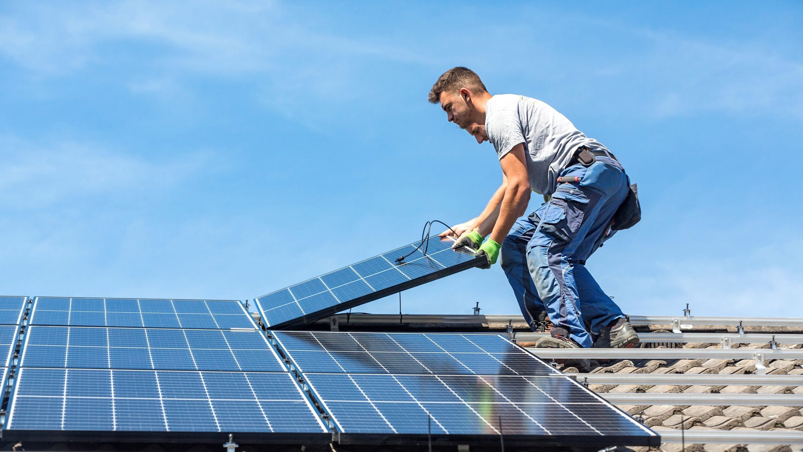 Deutschlands Solarprojekte nehmen Fahrt auf und beleben den Arbeitsmarkt